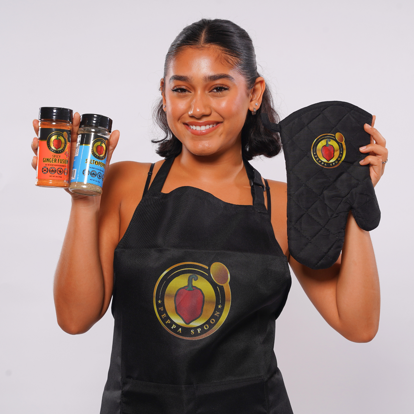 Peppa Spoon Black Apron
